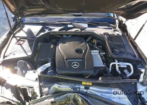 2015 Mercedes-Benz C 300 from USA, damaged, VIN 55SWF4JB7FU079160